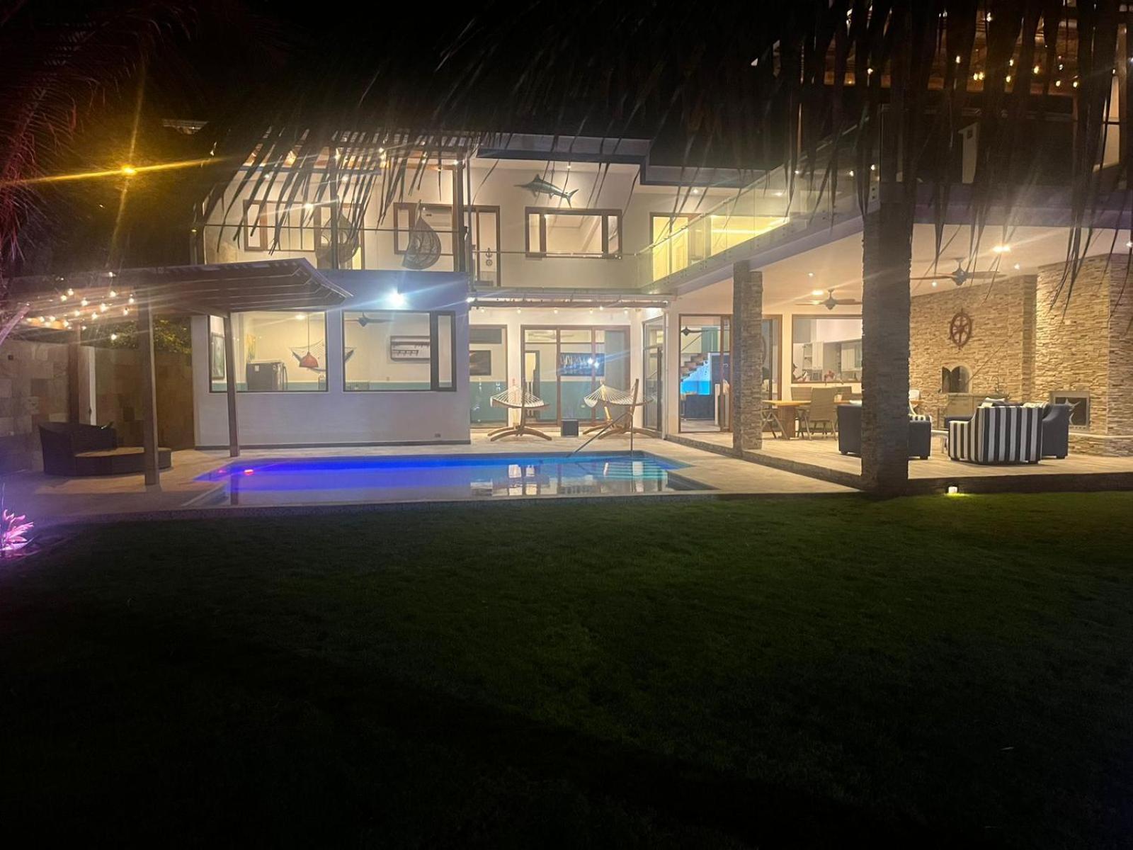 San Clemente Beach House Bed & Breakfast Exterior photo