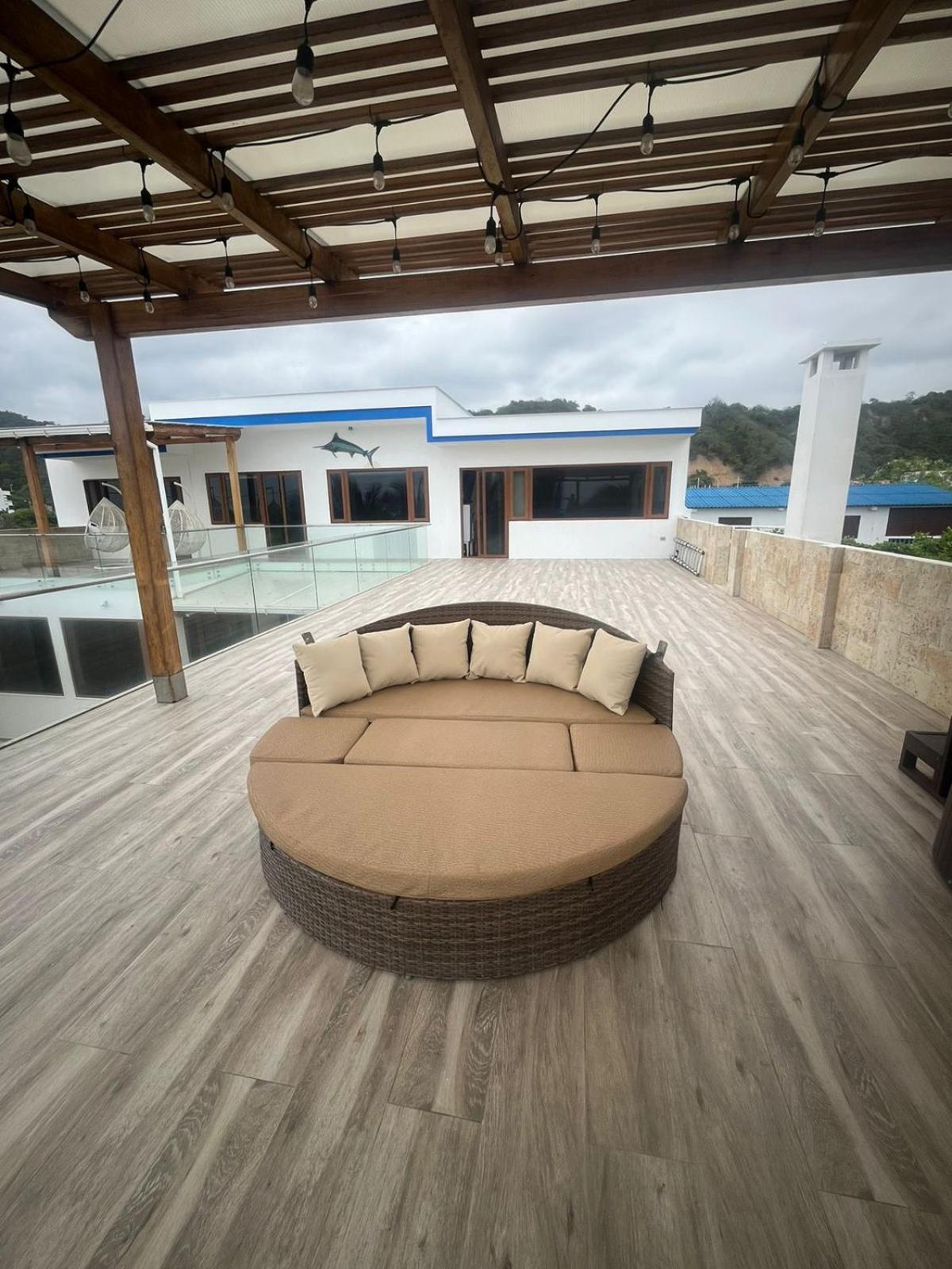 San Clemente Beach House Bed & Breakfast Exterior photo